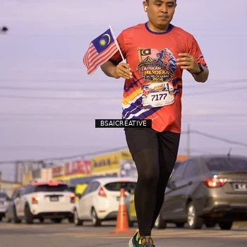 Runner Photo 5986746
