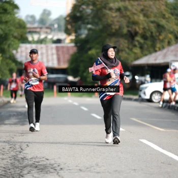 Runner Photo 5986867