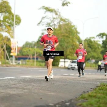 Runner Photo 5986869