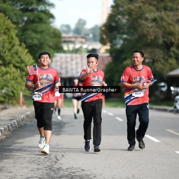 Runner Photo 5986876