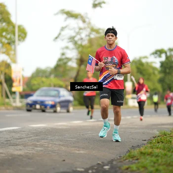 Runner Photo 5986943