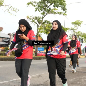 Runner Photo 5987063