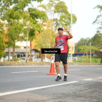 Runner Photo 5987079