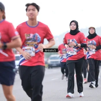 Runner Photo 5987155