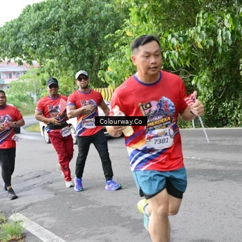 Runner Photo 5987250