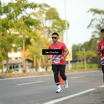 Runner Photo 5987368