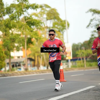Runner Photo 5987384