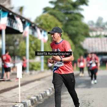 Runner Photo 5987389