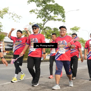 Runner Photo 5987405