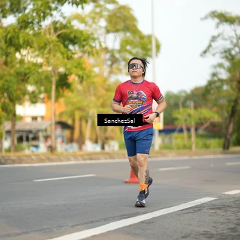 Runner Photo 5987430