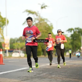Runner Photo 5987541