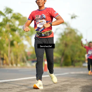 Runner Photo 5987776