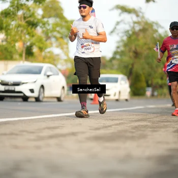 Runner Photo 5987885