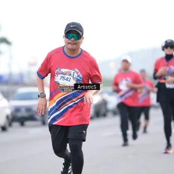 Runner Photo 5987934