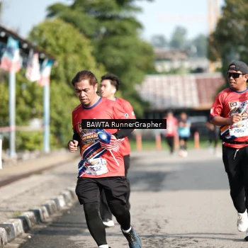 Runner Photo 5987942