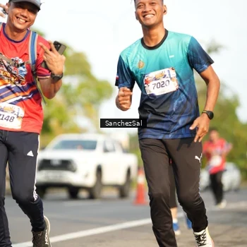 Runner Photo 5988279