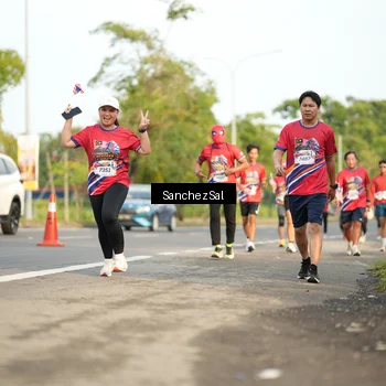 Runner Photo 5988348