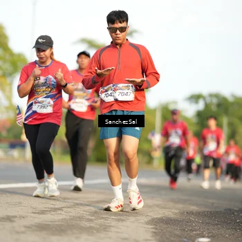 Runner Photo 5988425