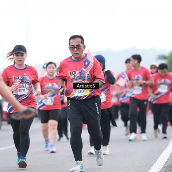 Runner Photo 5988428