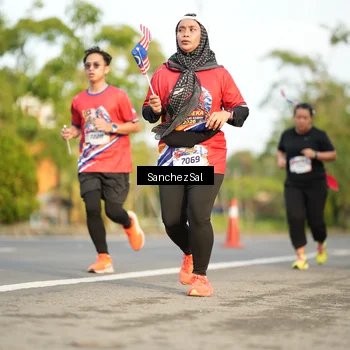 Runner Photo 5988465