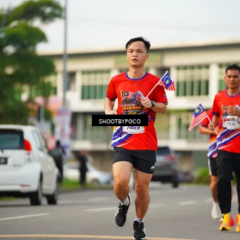 Runner Photo 5988499