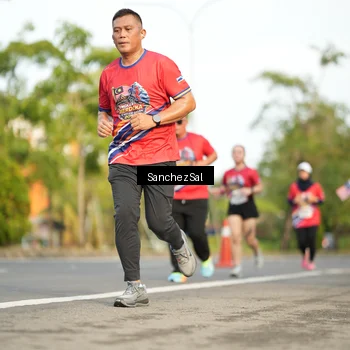 Runner Photo 5988538