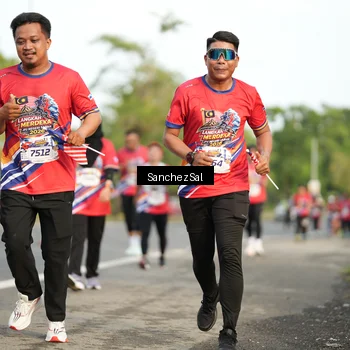 Runner Photo 5988678