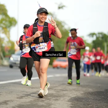 Runner Photo 5988764