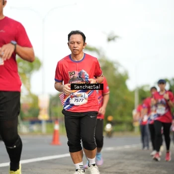 Runner Photo 5988840