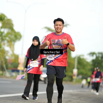 Runner Photo 5989673
