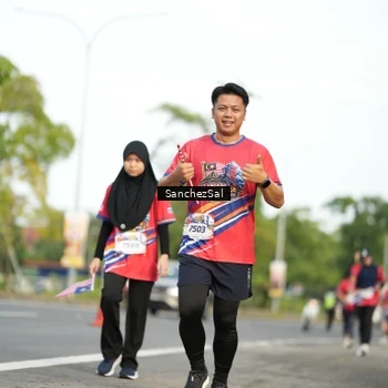 Runner Photo 5989690