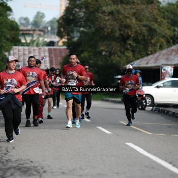 Runner Photo 5989844