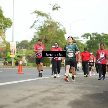 Runner Photo 5989849