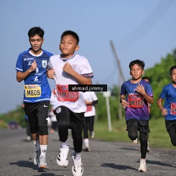 Runner Photo 5990016