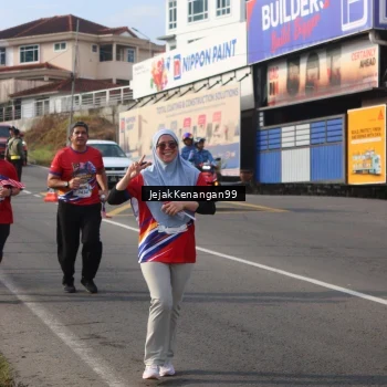 Runner Photo 5990144
