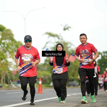 Runner Photo 5990171