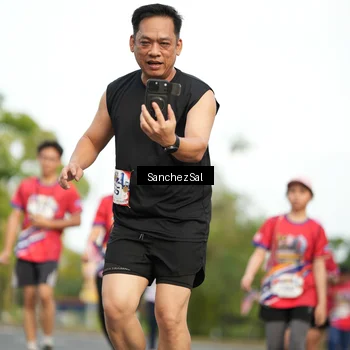 Runner Photo 5990230