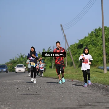 Runner Photo 5990333