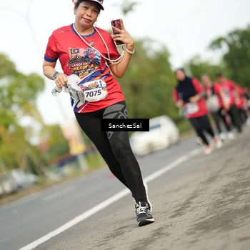 Runner Photo 5990336