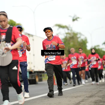 Runner Photo 5990346