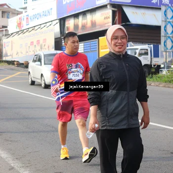 Runner Photo 5990423