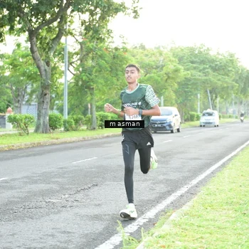 Runner Photo 5990542