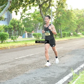 Runner Photo 5990628