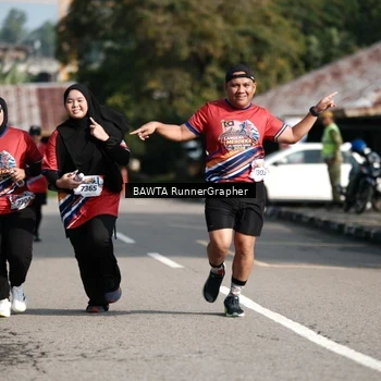 Runner Photo 5990661