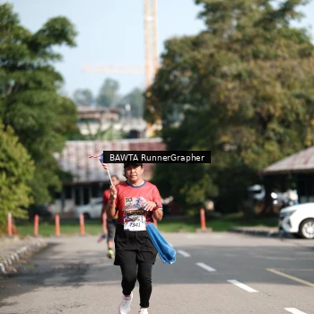 Runner Photo 5990672