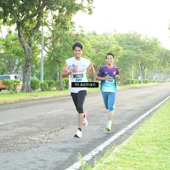 Runner Photo 5990675