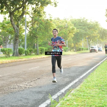 Runner Photo 5990716