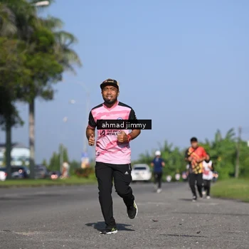 Runner Photo 5990792