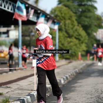 Runner Photo 5990906