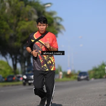 Runner Photo 5990914